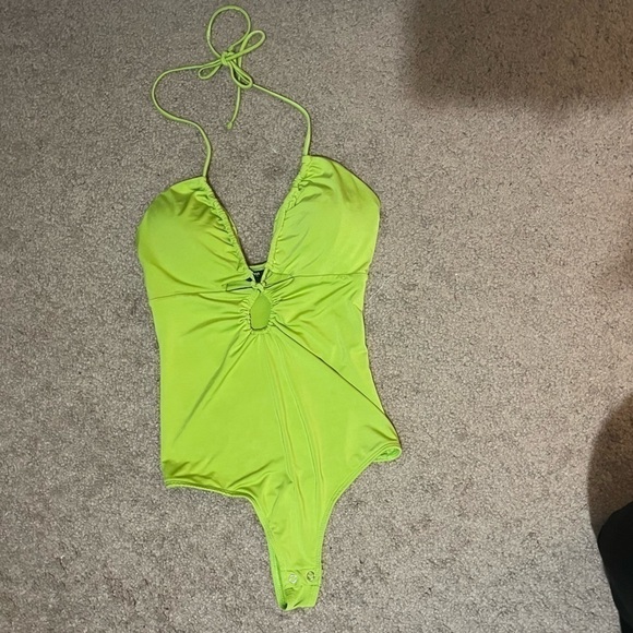 Express body contour like green cut out bodysuit top size X Small - Picture 4 of 9